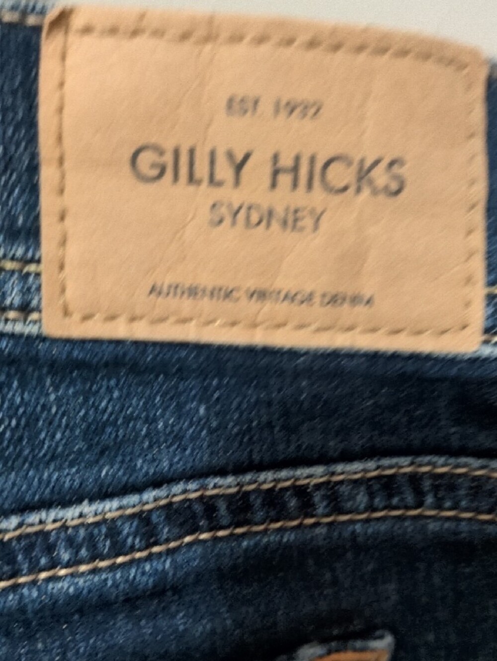 Gilly Hicks Vintage  Dark Blue Rolled Hem Denim Shorts 26 2 - Picture 5 of 5